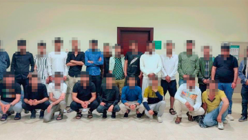 Photo: Dubai Police Arrest Organised Begging Ring of 41 Suspects Residing in Hotel